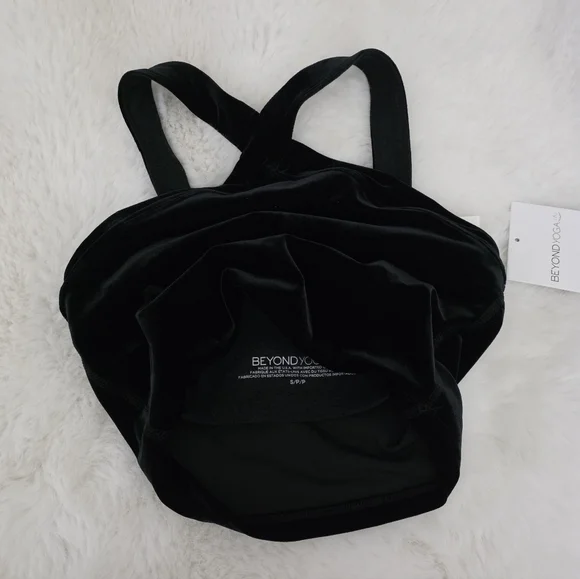 Beyond Yoga🖤 Converge Cropped Tank Size S - Picture 7 of 8